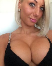 Teen Japanese babe Masako